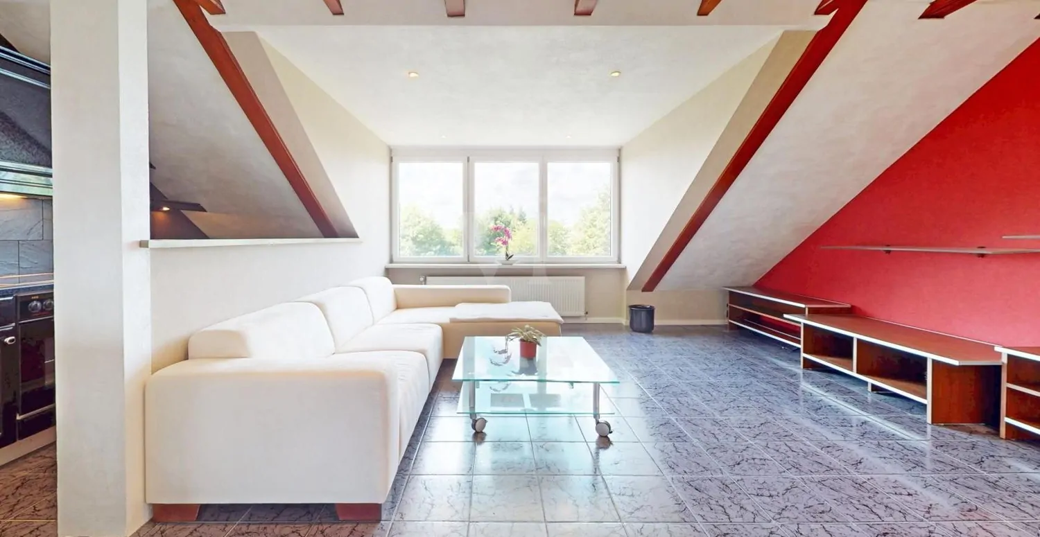 Einliegerwohnung im Dachgeschoss