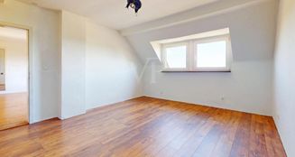 von_poll_real_estate_property_25024025_image_15