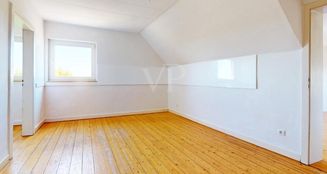 von_poll_real_estate_property_25024025_image_11