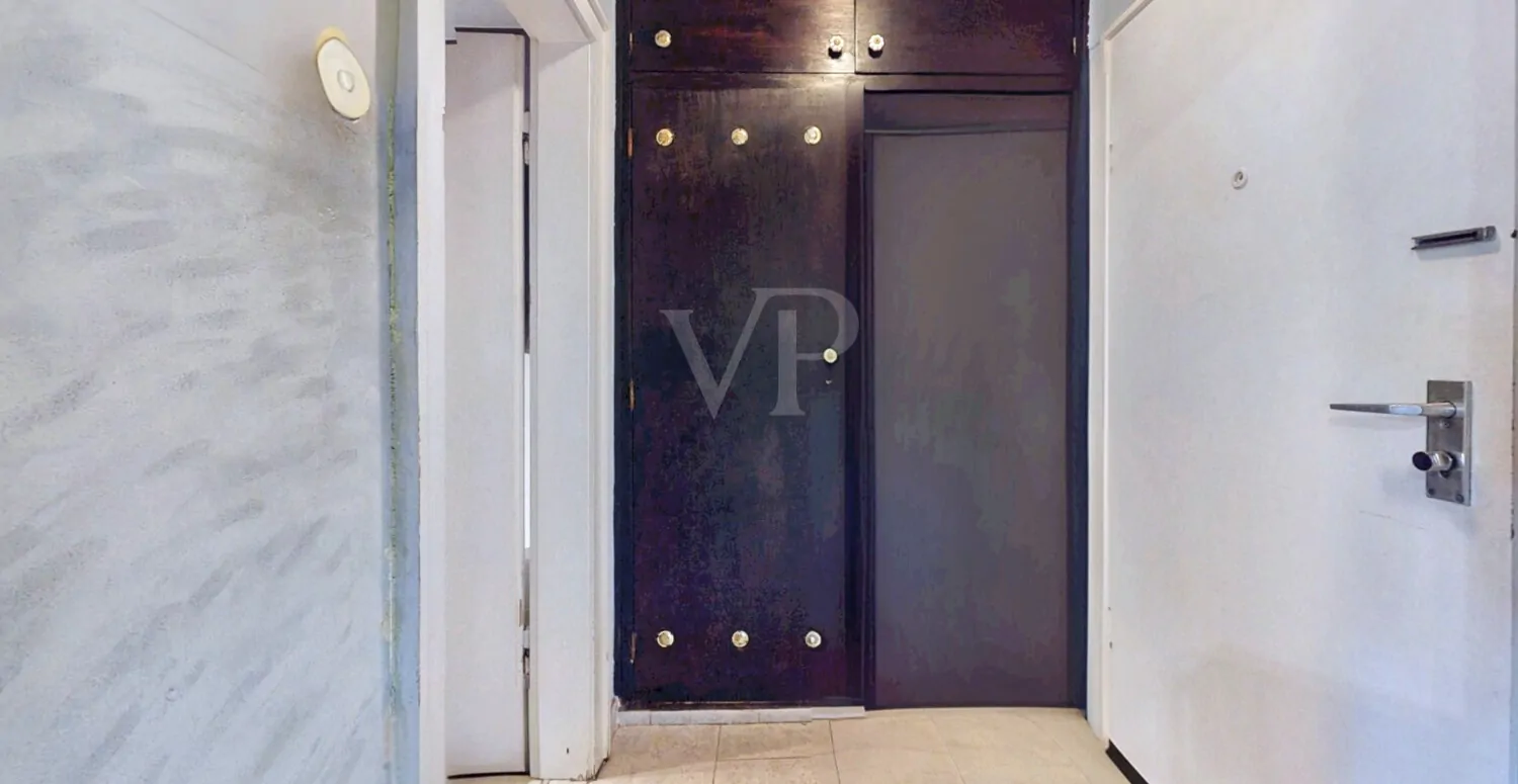 Diele mit Einbauschrank