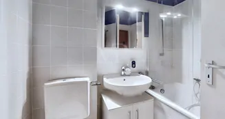 von_poll_real_estate_property_25024026_image_7