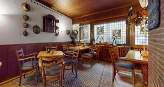 von_poll_real_estate_property_25024030_image_3