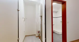 von_poll_real_estate_property_26024001_image_5