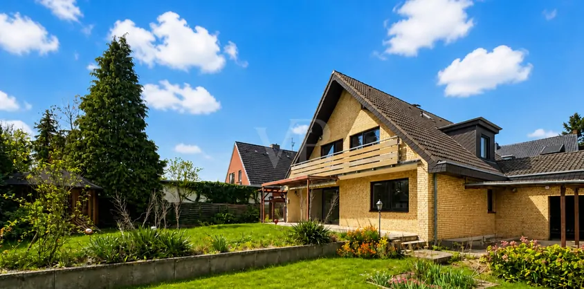von Poll Immobilien GmbH