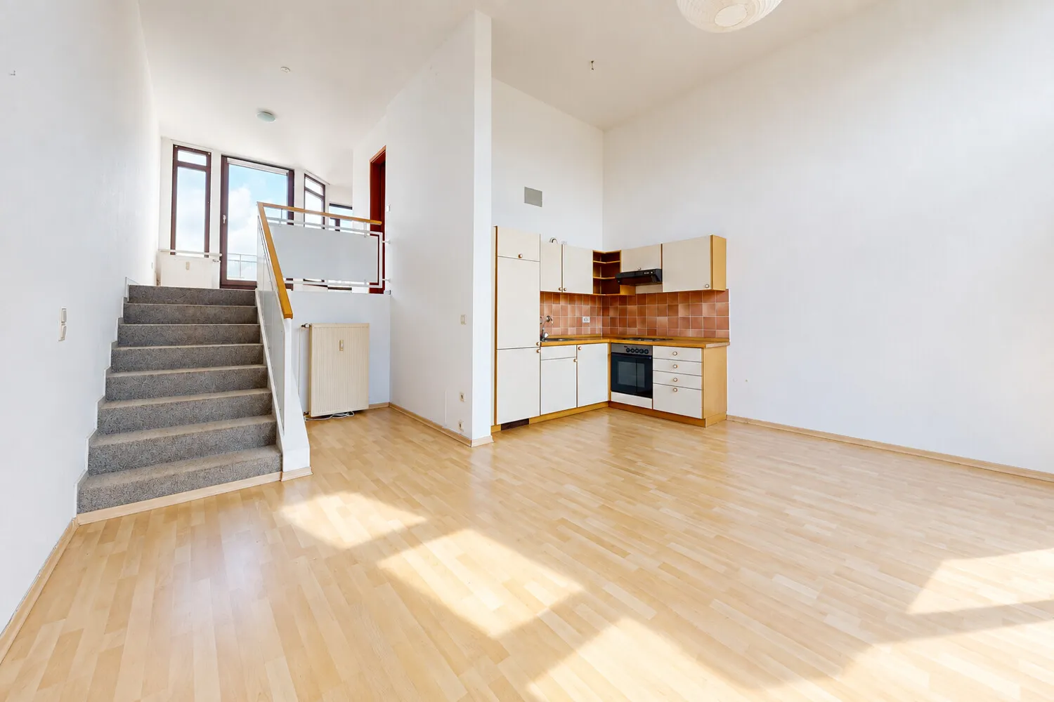 Wohn-/Essbereich offene Küche Wohnung OG