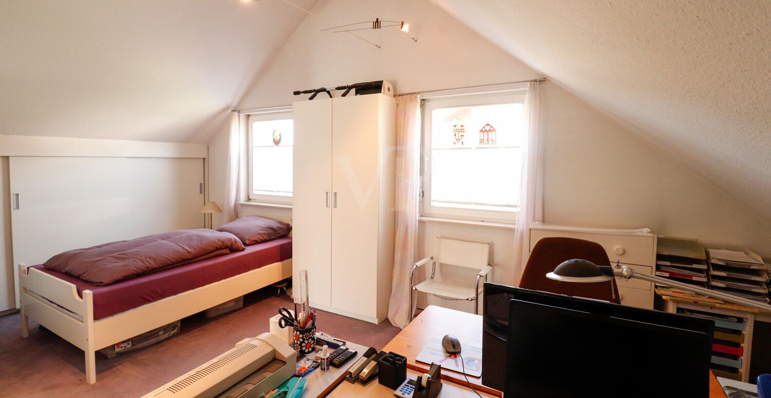 Zimmer 2 OG