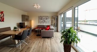 von_poll_real_estate_property_25204015_image_2