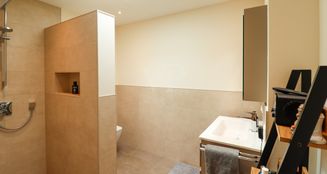 von_poll_real_estate_property_25204015_image_8