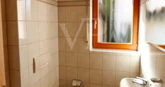 von_poll_real_estate_property_25204021_image_7