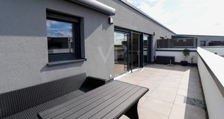von_poll_real_estate_property_25204029_image_1