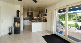 von_poll_real_estate_property_25204035_image_8