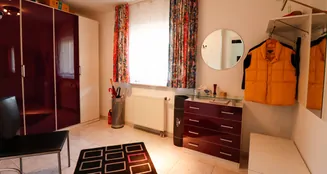 von_poll_real_estate_property_25204035_image_12