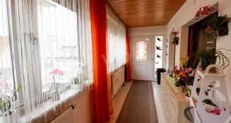 von_poll_real_estate_property_25204042_image_4