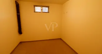 von_poll_real_estate_property_25204037_image_21