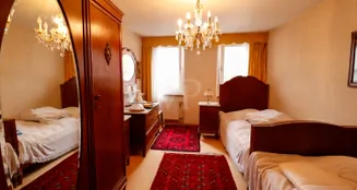 von_poll_real_estate_property_26204001_image_11