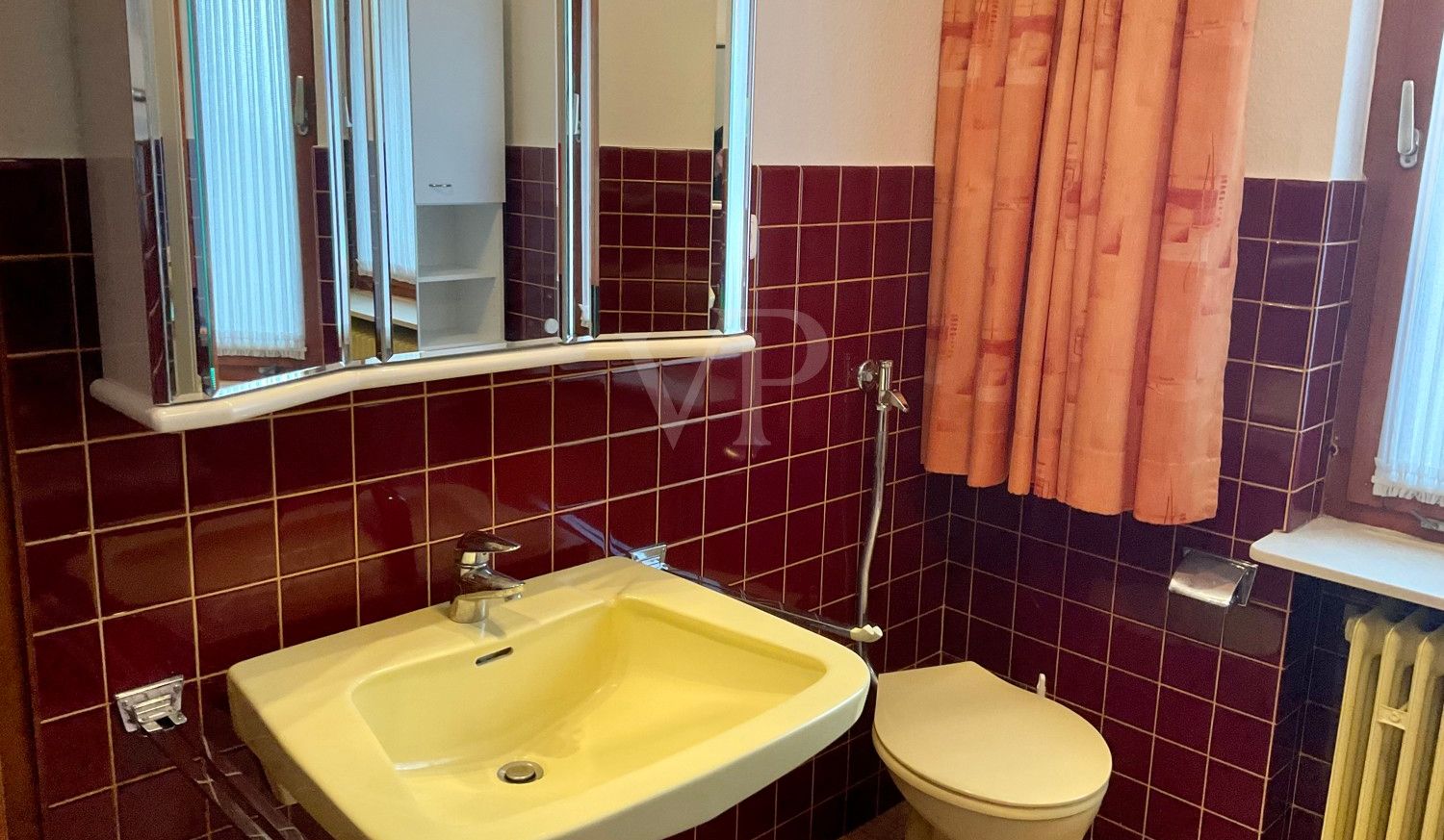 Wannenbadezimmer EG