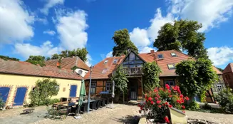 von_poll_real_estate_property_25239210_image_1