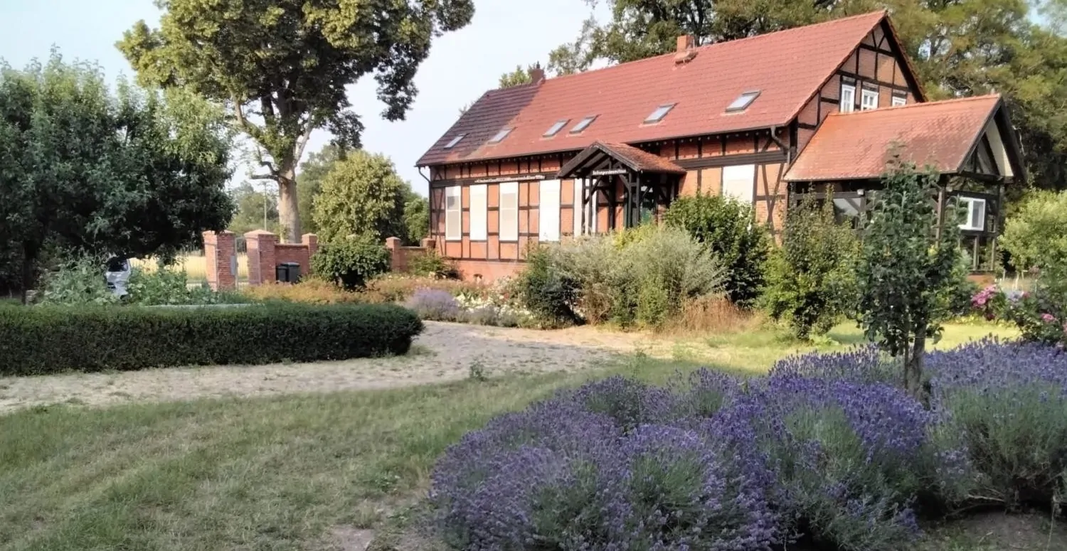 Exklusives Anwesen mit Geschichte und Potenzial zur Miete