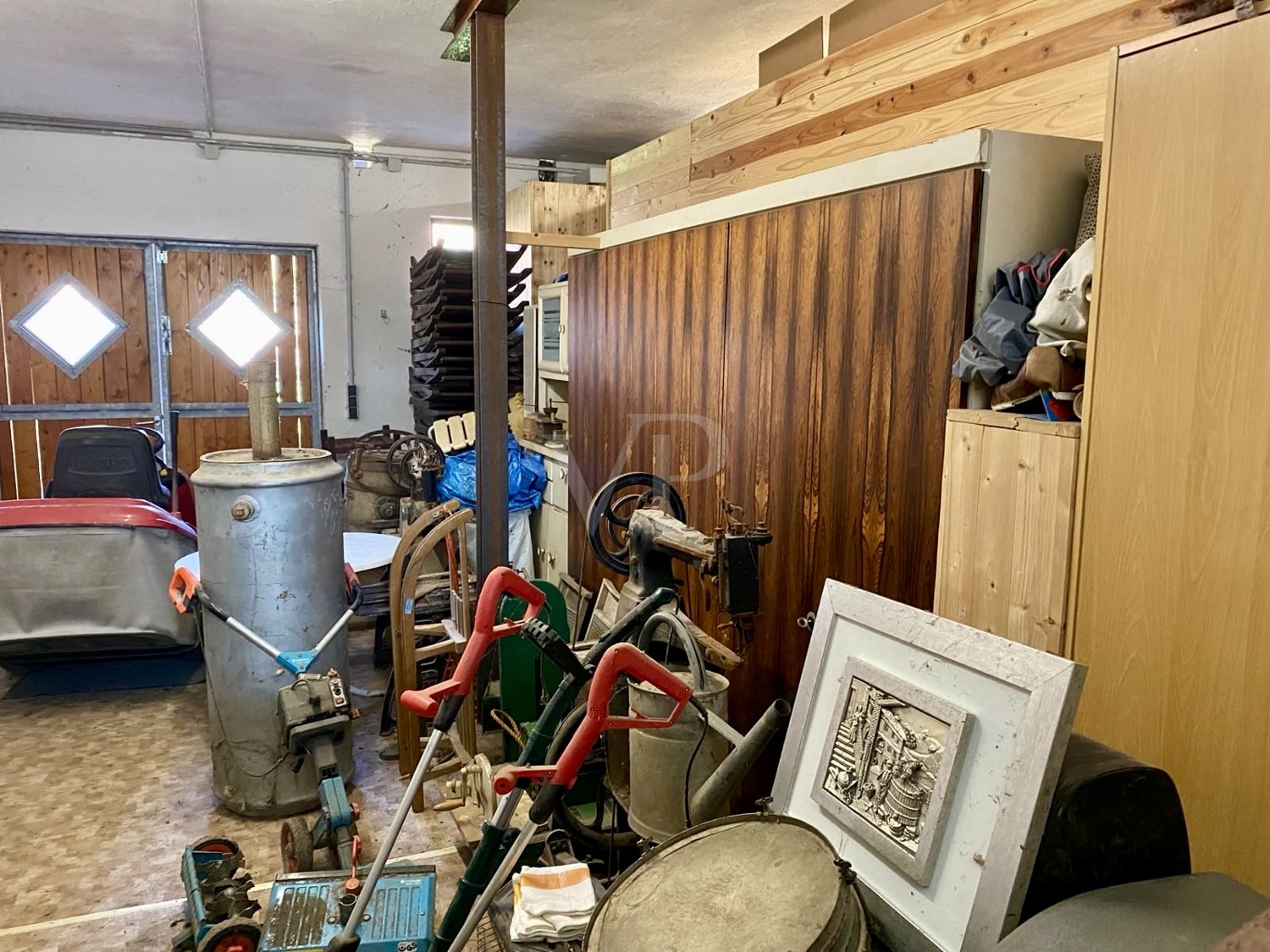 Garage/Stall