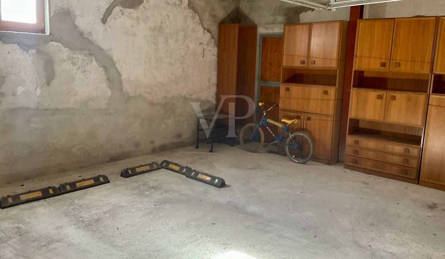 Stallgebäude/GarageMG_2345