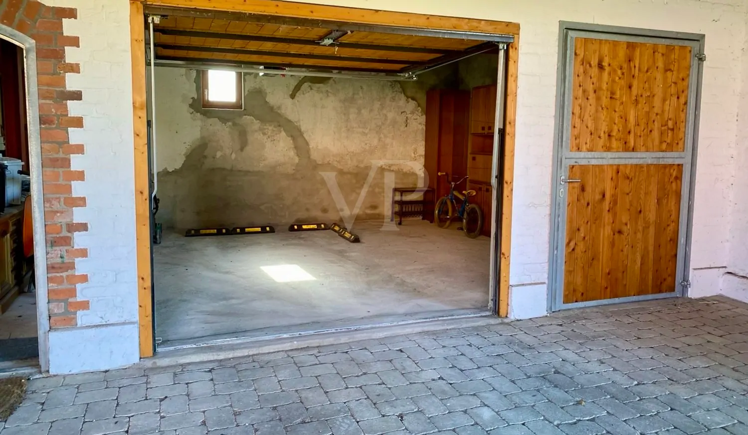 Neues Tor und Türen