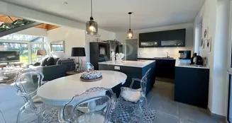 von_poll_real_estate_property_25239207_image_14