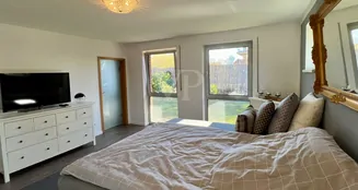 von_poll_real_estate_property_25239207_image_21