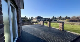 von_poll_real_estate_property_25239225_image_4