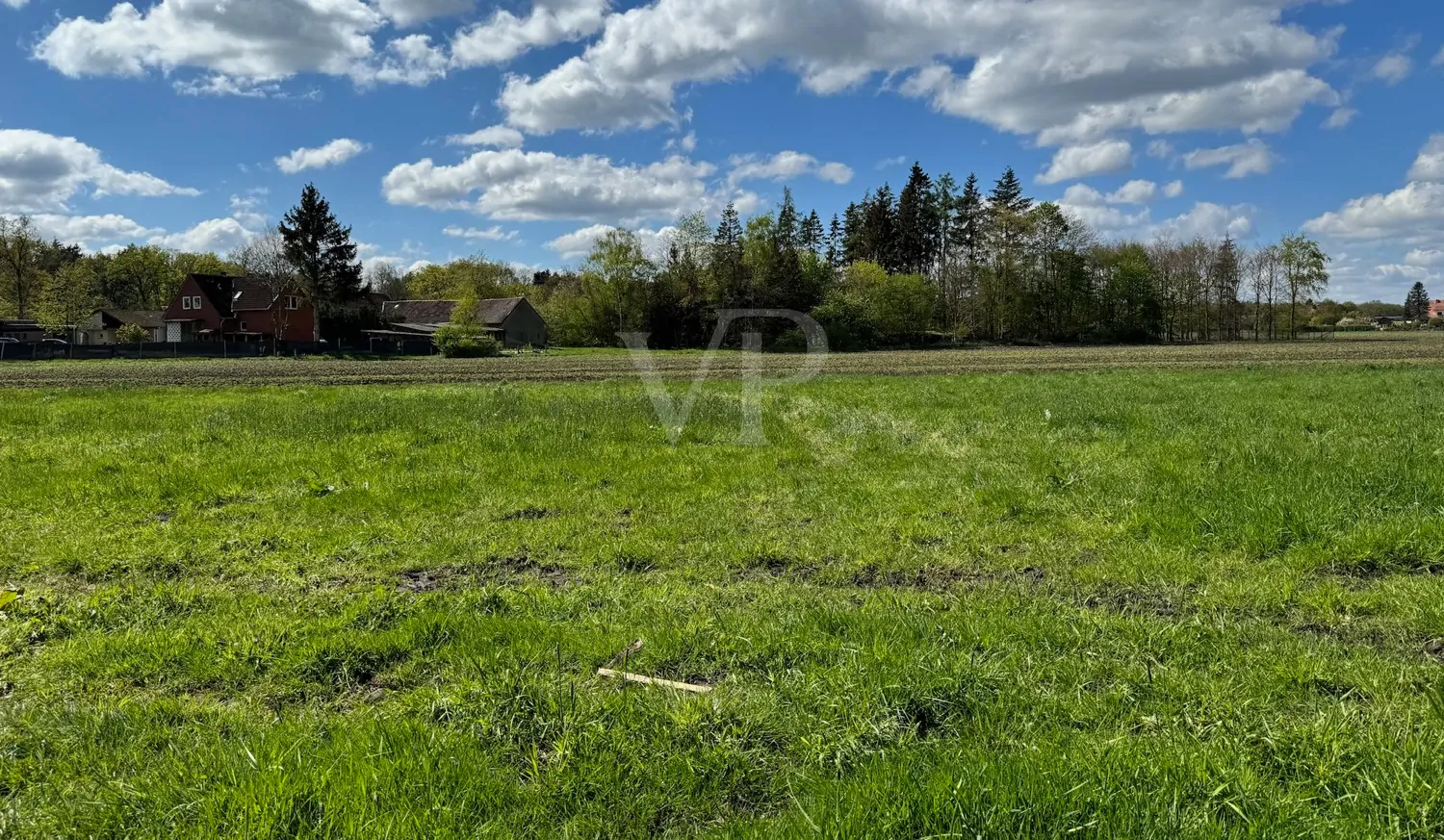 Blick vom Grundstück Richtung Ortschaft