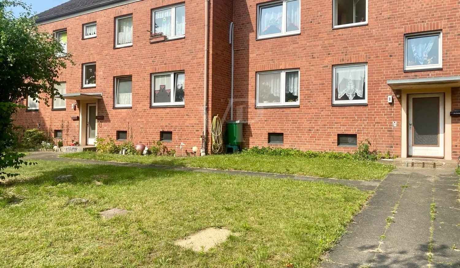 Wohnanlage Vorderansicht