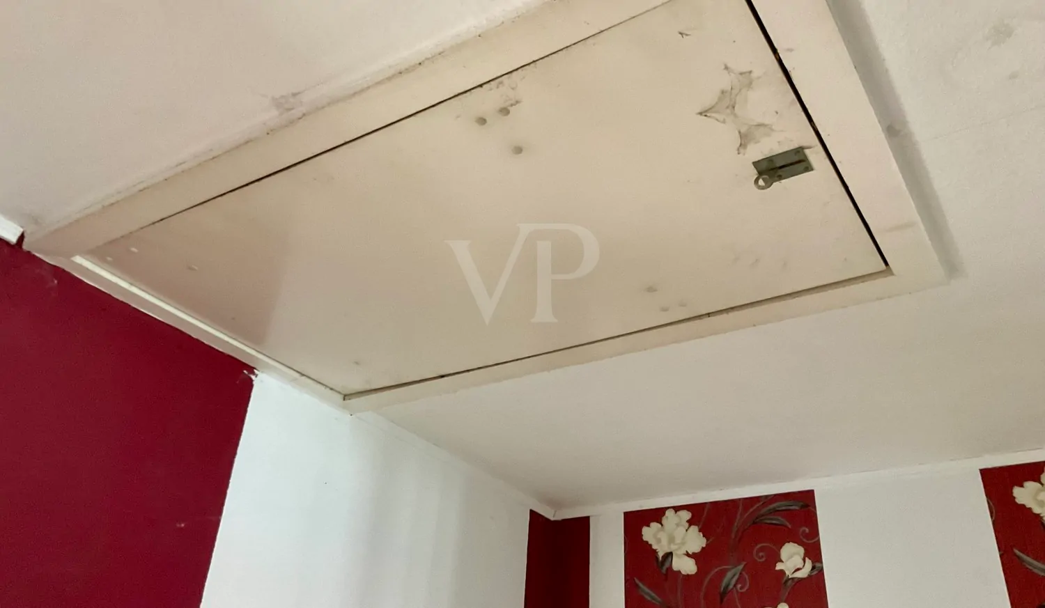 Zugang zum Dachboden