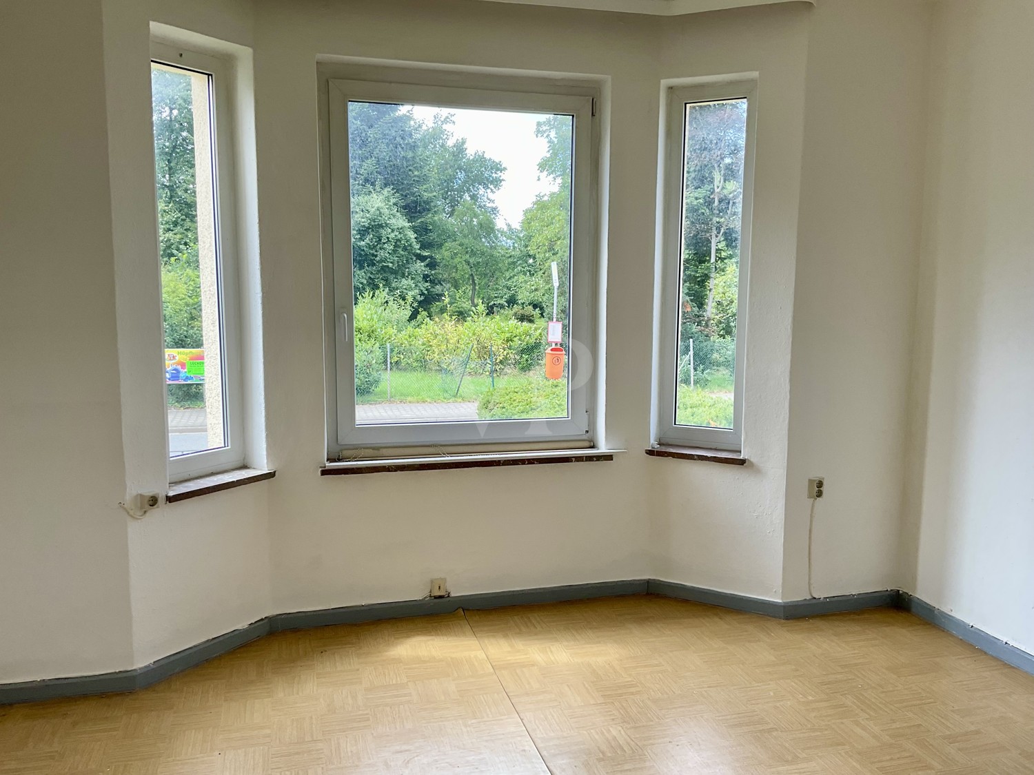 Wohnzimmer mit Erker