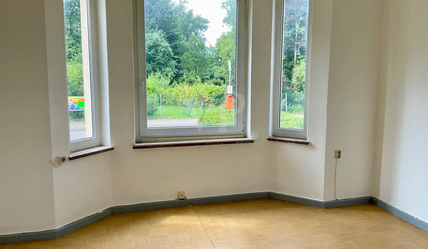 Wohnzimmer mit Erker