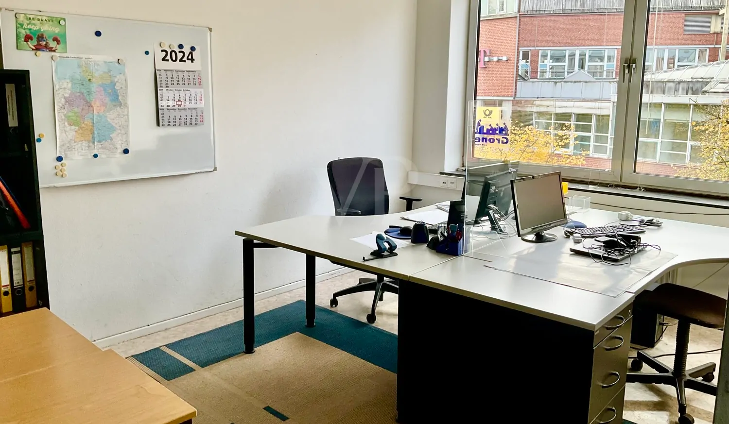 Büroetage mit TG-Stellplätzen zu vermieten – individueller Umbau durch den Vermieter möglich