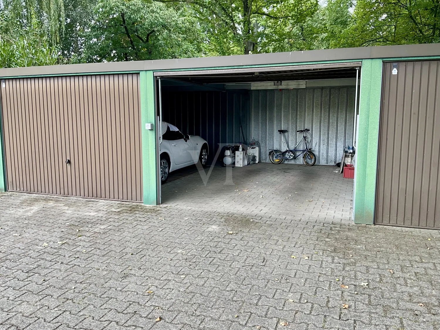 Doppelgarage mit AbstellraumMG_3252