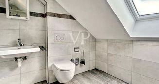 von_poll_real_estate_property_25239216_1_image_24