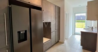 von_poll_real_estate_property_25239216_1_image_11