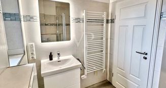 von_poll_real_estate_property_25239216_1_image_12