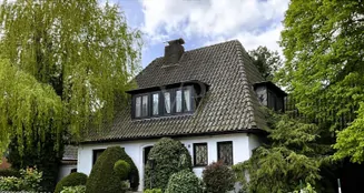 von_poll_real_estate_property_24238214_1_image_0