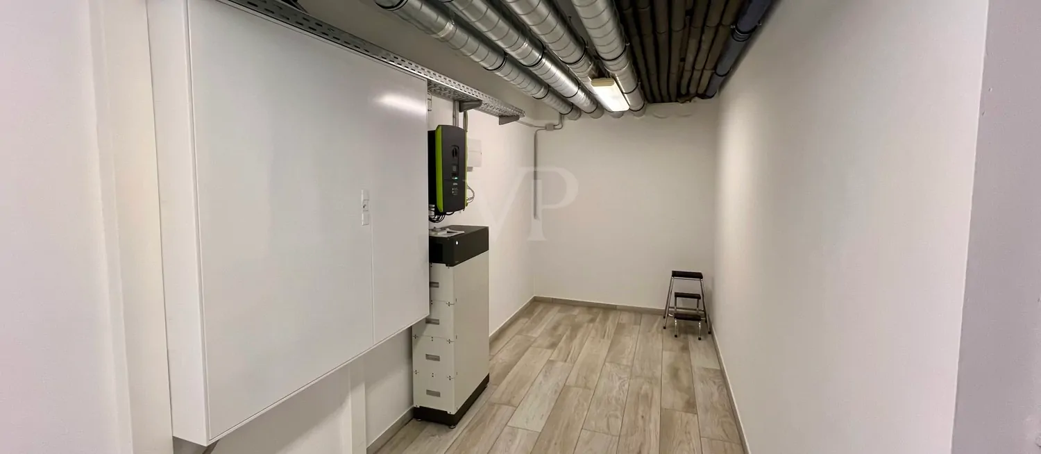 Stromverteilung mit Batteriespeicher