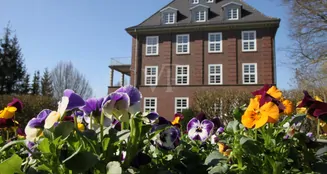 von_poll_real_estate_property_24241013_image_6