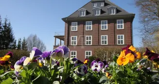 von_poll_real_estate_property_24241013_image_6