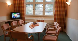 von_poll_real_estate_property_24241013_image_30