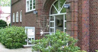 von_poll_real_estate_property_24241013_image_10