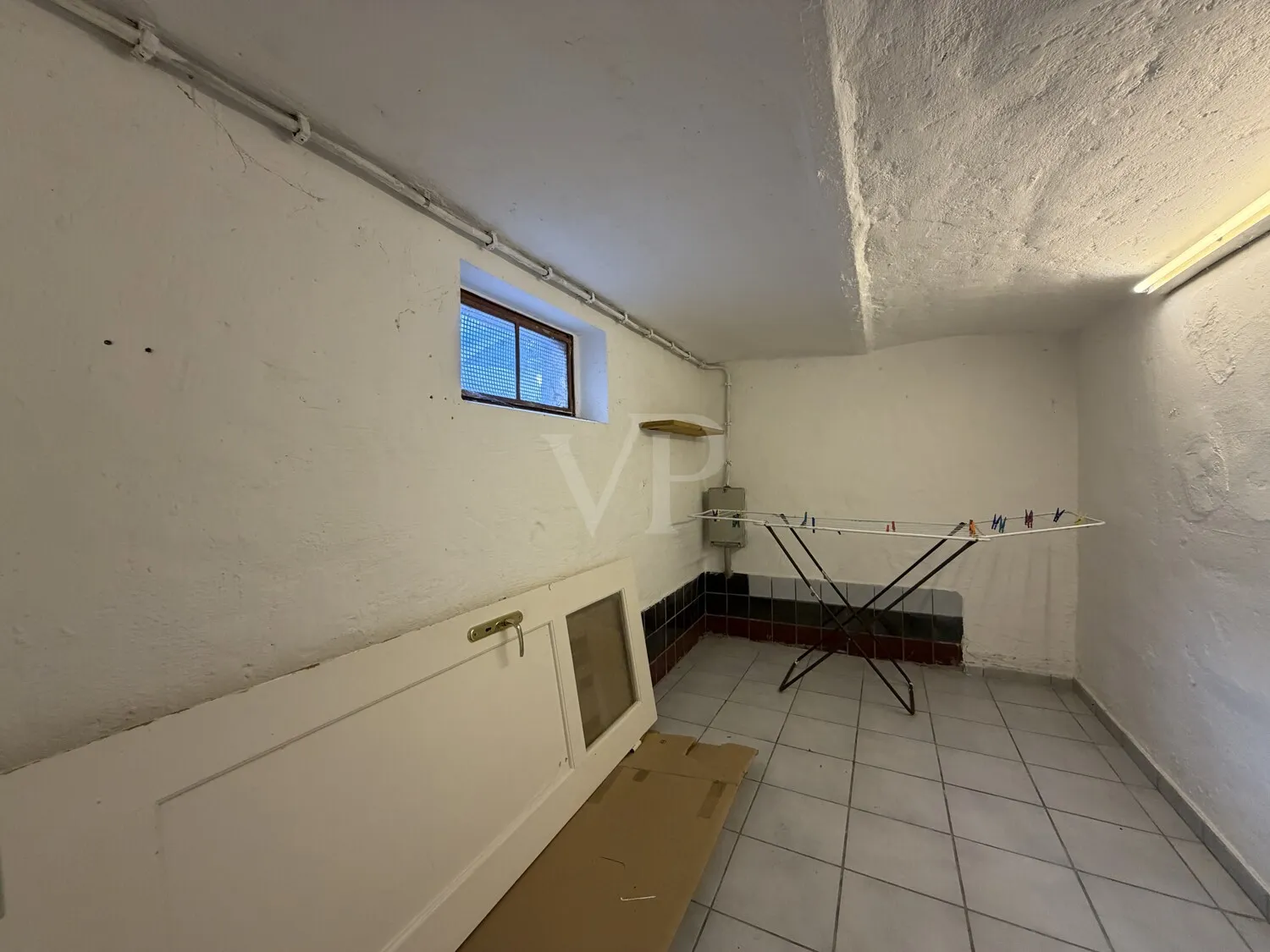 Alles In Ihrer Nähe! Gepflegtes Zweifamilienhaus in Hess. Oldendorf