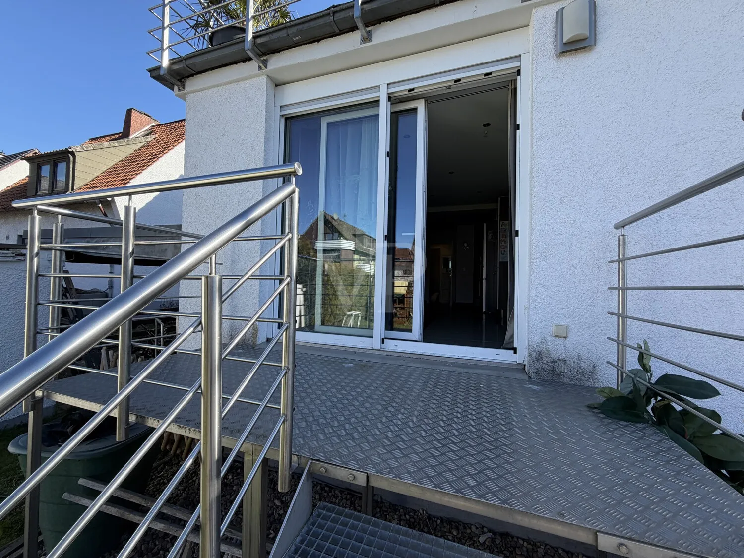 Alles In Ihrer Nähe! Gepflegtes Zweifamilienhaus in Hess. Oldendorf