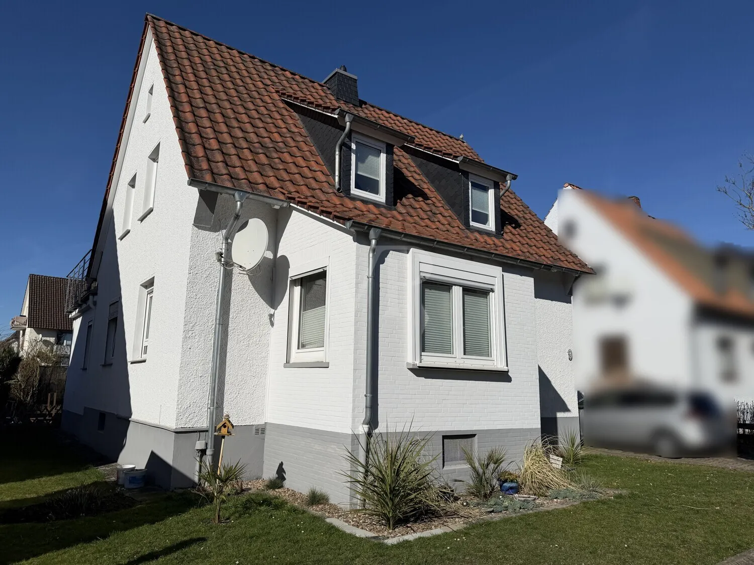 Alles In Ihrer Nähe! Gepflegtes Zweifamilienhaus in Hess. Oldendorf