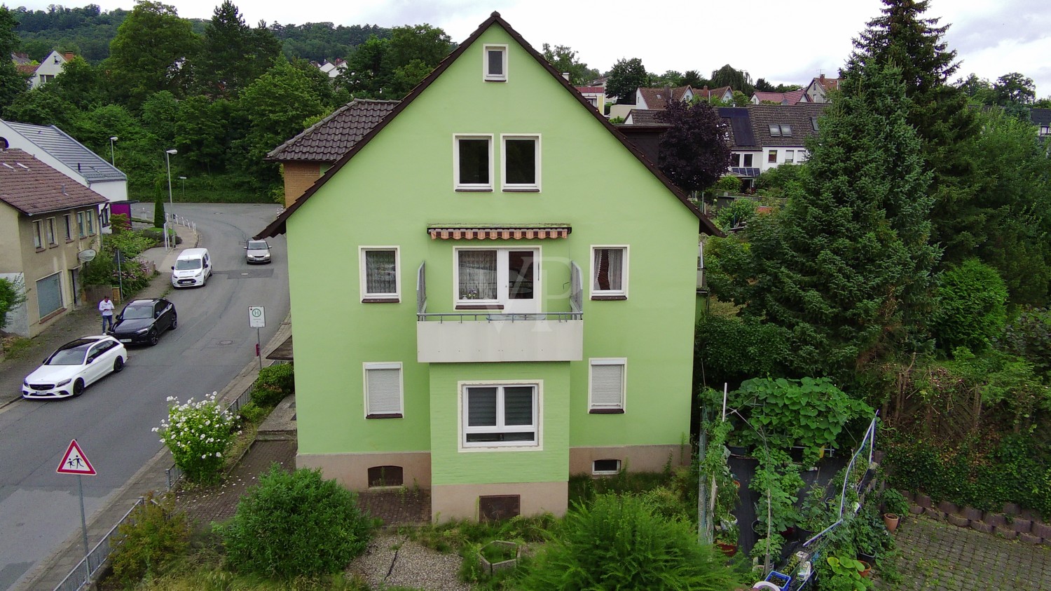 Investmentobjekt - MFH mit 5 Wohnung und guter Reditemöglichkeit