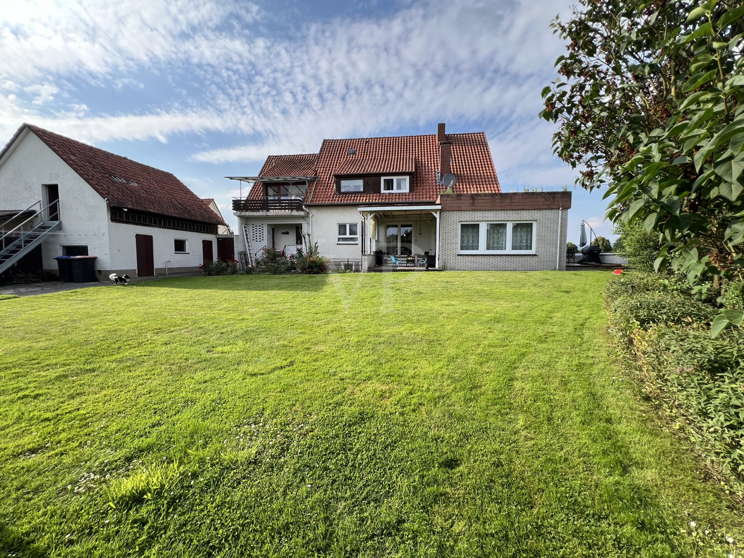 Geräumiges Einfamilienhaus mit Einliegerwohnung und Modernisierungspotential