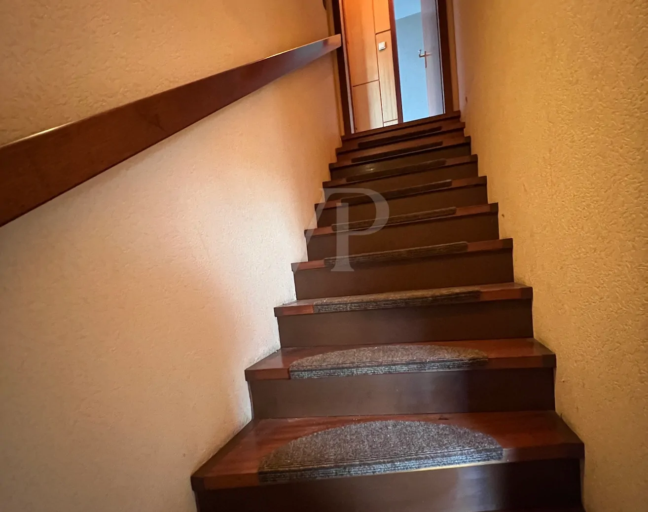 Treppenhaus EG zu OG